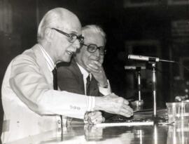 Fotografia de Antônio Candido de Mello e Souza e Francisco de Assis Barbosa