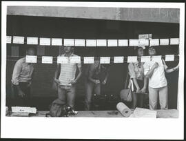 [Exposição de fotografias no Instituto de Filosofia e Ciências Humanas]